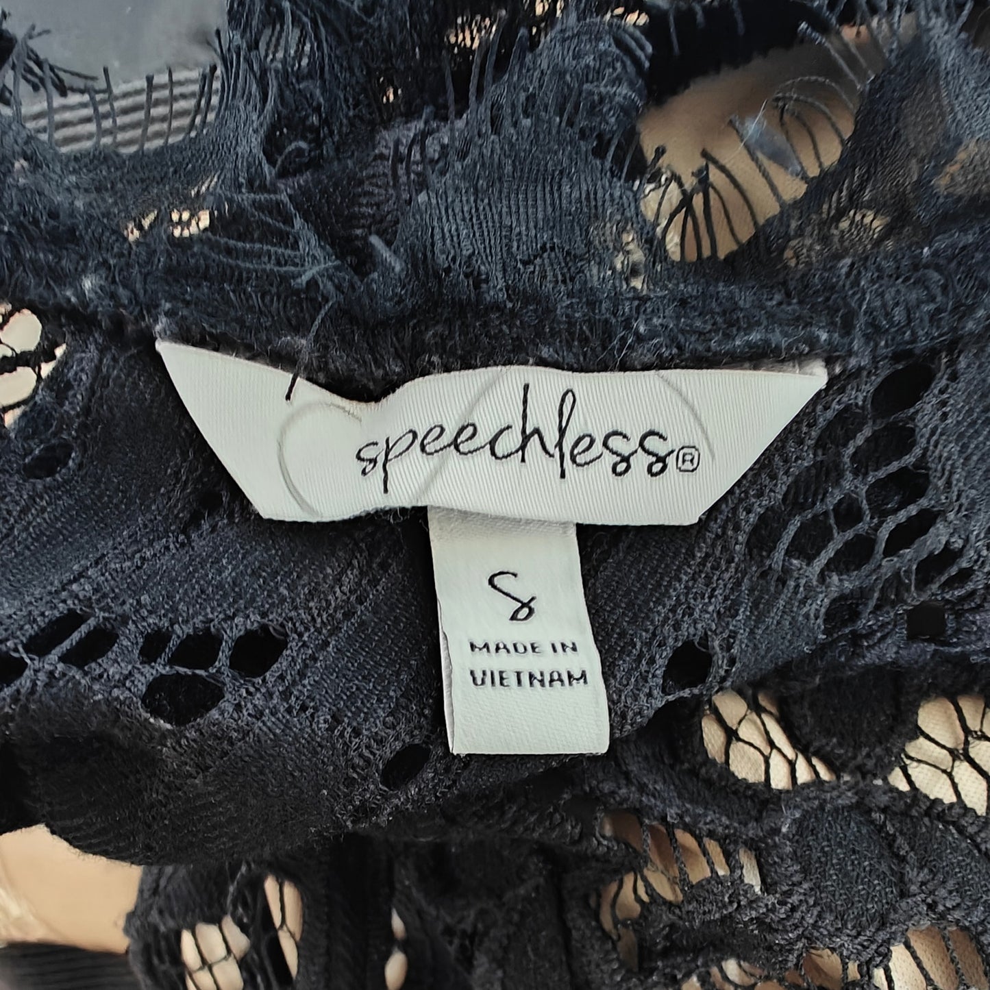 Black Lace Sleeveless Shift Dress