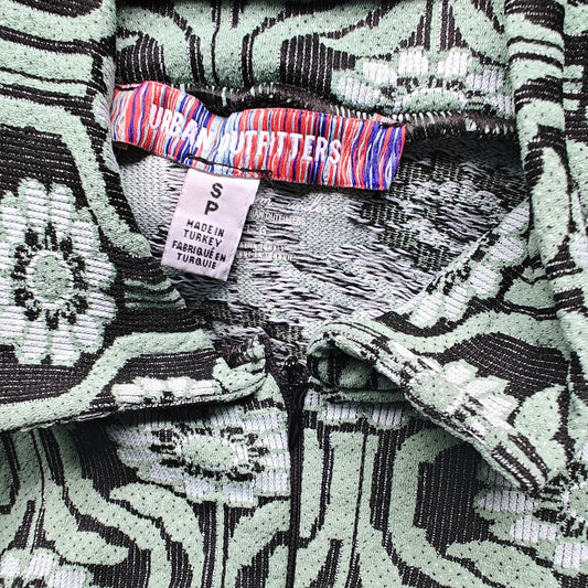 Green and BlueRetro Patterned Long Sleeve Romper