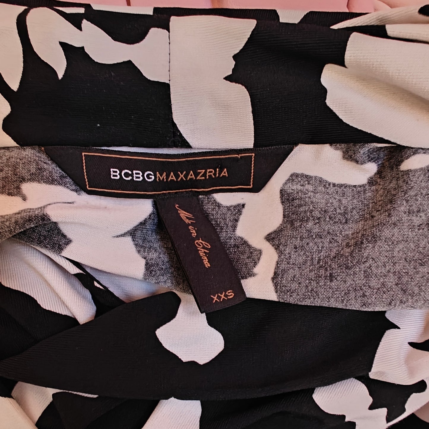 Black and White Abstract Print Sleeveless Dress