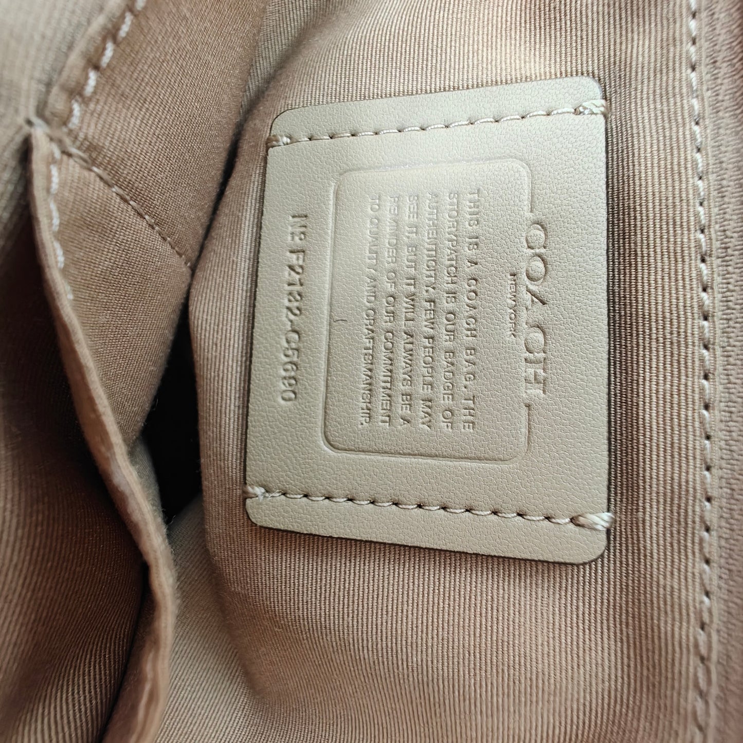 Chalk Pebbled Leather Zip-Top Tote Bag